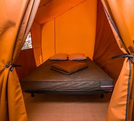 Onlycamp Les Tuilleres Kemping Vercheny